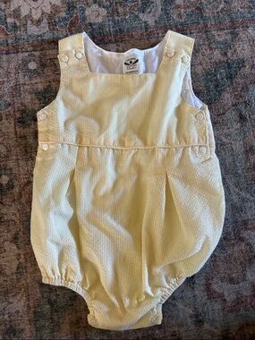 The OAKS apparel Embossed Light Yellow Baby Romper
